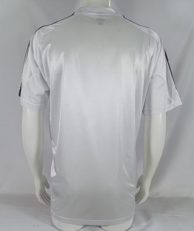 04-05 Real Madrid Home